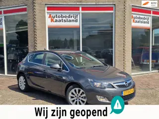 Opel Astra 1.7 CDTi S/S Cosmo - Leer - Navi - Cruise -