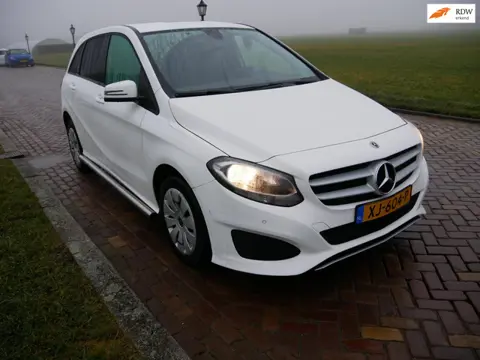 Mercedes-Benz B-klasse 220 d Ambition AUT AC ** EX POLICE MARGE CAR **