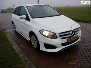 Mercedes-Benz B-klasse 220 d Ambition AUT AC ** EX POLICE MARGE CAR **