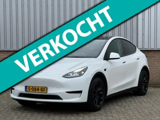 Tesla Model Y RWD 100% SoH/ LFP/ Trekhaak/ 20 inch/ Fabrieksgarantie