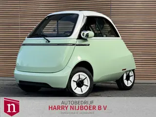 Microlino Microlino L7 Paris Mint duo Color 11KWh (90km) (177km Range) Nieuwprijs: € 22.789
