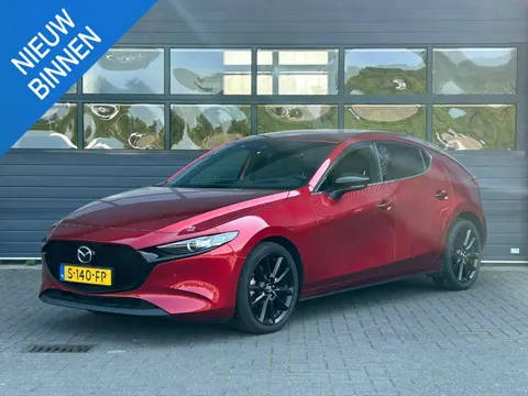 MAZDA 3 2.0 E-SKYACTIV-G M HYBRID 150 HOMURA I AUTOMAAT I P-CAMERA I ADAPTIVE CRUISE CONTROL I STOEL