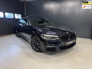 BMW 5-serie 530d High Executive M pakket PanoDak 360 Camera