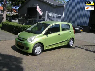 Daihatsu Cuore 1.0 Trend nap pas stuurbekr nieuwe apk