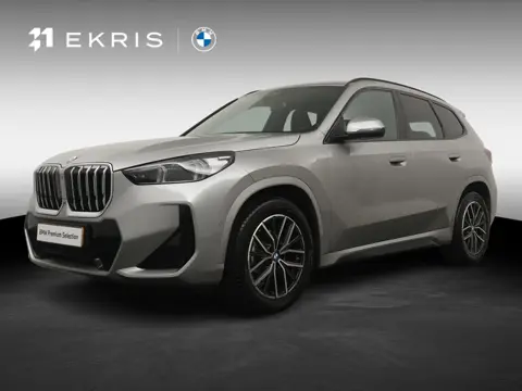 BMW X1 sDrive18i | M sportpakket | Panoramadak |  Trekhaak | Stoelverwarming |