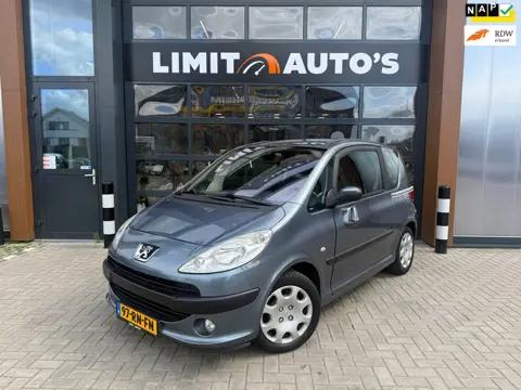 Peugeot 1007 1.4 Gentry/Airco/Elek.Ramen/Nap/Apk!!