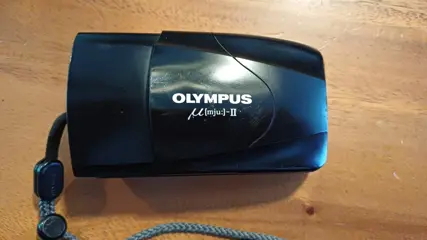 Olympus mju ii ( defect, voor onderdelen)