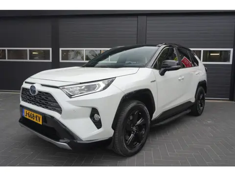 Toyota RAV4 2.5 Hybrid Bi-Tone Aut/Camera/Carplay/Ele.Panodak/Trekhaak/Park.sensoren