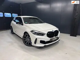 BMW 1-serie M135i xDrive High Executive 306pk