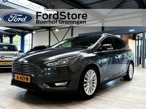 Ford FOCUS Wagon EcoBoost 125 pk Titanium | Trekhaak | Voorruitverw. | Navi | Clima | Cruise | 17" |