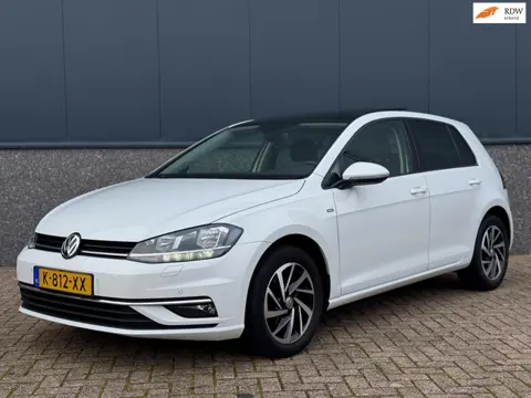 Volkswagen Golf 1.6 TDI Highline DSG l PANO l NAVI l LED