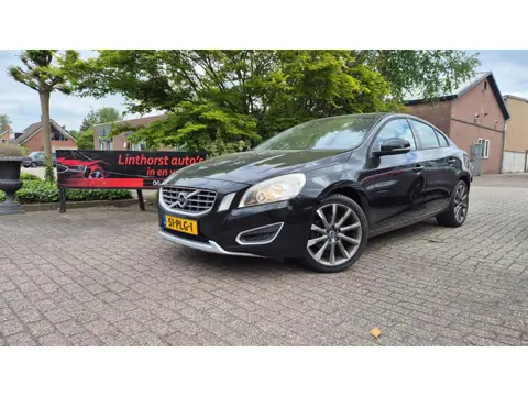 Volvo S60 1.6 T3 CLIMA-NAVI-2011