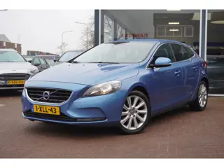 Volvo V40 1.6 T2 Momentum 5deurs | Airco | Elek. pakket | Vol opties | LM velgen | Inruil mogelijk