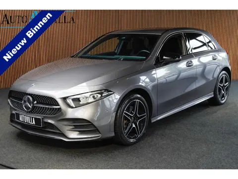 Mercedes-Benz A-Klasse 250e AMG Line Navi Leder Wide screen PTS Stoelverwarming Ambient LM velgen EQ