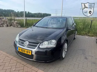 Volkswagen Golf 3.2 R32