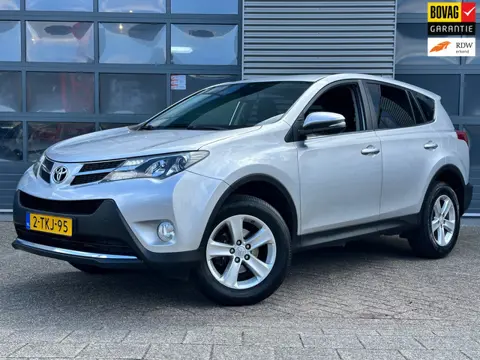 Toyota RAV4 2.0 Dynamic 4WD | Navi | CRUISECR | Camera