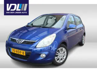 Hyundai i20 1.2i i-Motion Airco, Buitenspiegels elektrisch verstelbaar.  Elektrische ramen voor