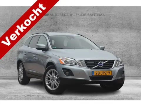 Volvo XC60 2.4D AWD Momentum | Navigatie | Leer | Cruise | Radio | Bluetooth | LED | NL Auto!! | 5 c