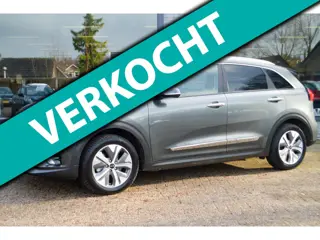 Kia E-Niro DynamicLine 64 kWh | Half leder | stoel en stuur verwarming