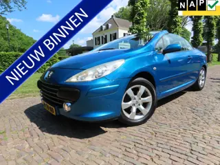 Peugeot 307 CC 2.0-16V Leer Stoelverwarming Ecc Cruisecontrol Pdc Lm Velgen
