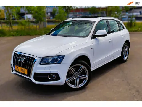Audi Q5 3.2 FSI Quattro S Line Pano Leer S-Tronic Camera