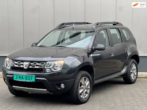 Dacia Duster 1.2 TCe 4x2 Lauréate - AIRCO - DAKRAIL - KETTING REEDS VERVANGEN