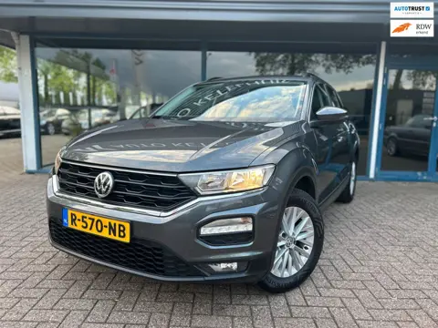 Volkswagen T-Roc 1.0 TSI Style|PDC|Lane Assist|Trekhaak