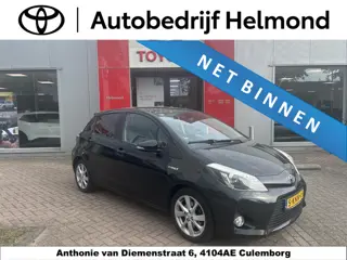 Toyota Yaris 1.5 Full Hybrid Dynamic Panoramadak