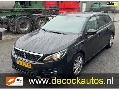 Peugeot 308 SW 1.2 PureTech Blue Lease Executive
