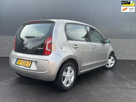 Volkswagen Up! 1.0 move up! BlueMotion