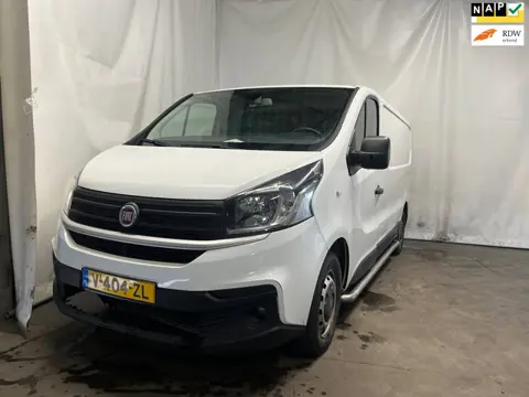 Fiat Talento 1.6 MJ L2H1 Basis - BTW - Motor tikt - Motorlamp - Schade