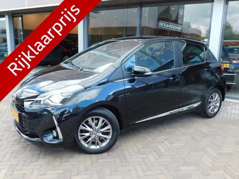 Toyota Yaris 1.5 VVT-i Executive (bj 2017)