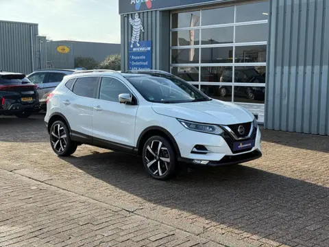 Nissan Qashqai 1.2 Tekna +