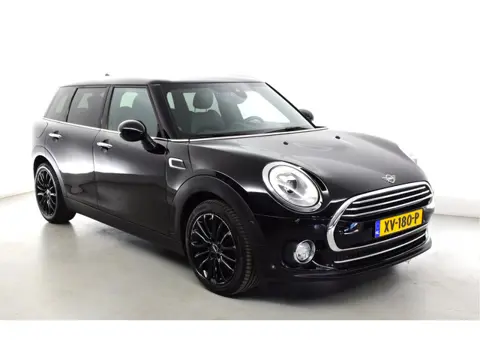 MINI Clubman 1.5 Cooper Business Edition: optie Apple carplay, stoelverw, leder bekleding, TRC, navy