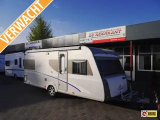 Bürstner Averso Fifty 465 TS