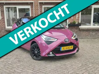 Toyota Aygo 1.0 VVT-i x-cite Cruise Carplay Camera Two Tone - RIJKLAAR -
