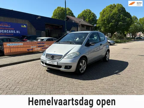 Mercedes-Benz A-klasse 170 Classic NIEUWE APK!