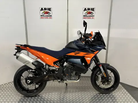 KTM 890 SMT (bj 2026)