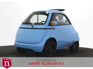 Microlino Brommobiel Microlino Lite 5.5 kWh L6 Venice blue e Matt premium 45 KM/H Nieuwprijs € 19,37