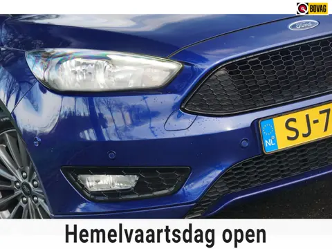 Ford Focus Wagon 1.0 Ecoboost 125pk ST-Line - Deep Impact Blue - Carplay/360 camera/Nav