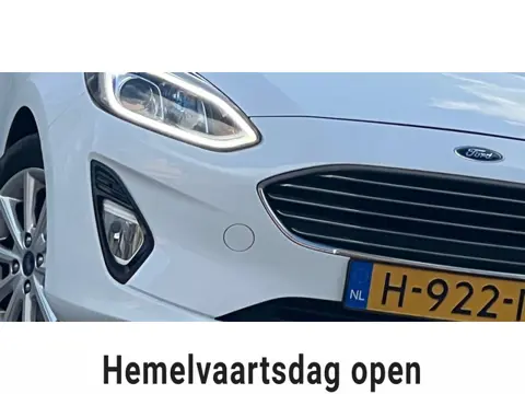 Ford Fiesta 1.0 EcoBoost Titanium - Frozen White - Led/Carplay/LMV