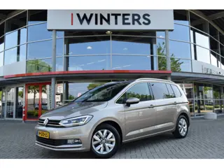 Volkswagen Touran 1.2 TSI Highline 7p | 7-Zits | Kantel/ Schuifdak | Stoelverwarming | Navigatie | A