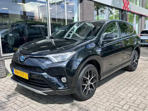 Toyota RAV4 2.5 Hybrid Dynamic Sport | Trekhaak | Adapt Cruise | Keyless | 18"LMV |
