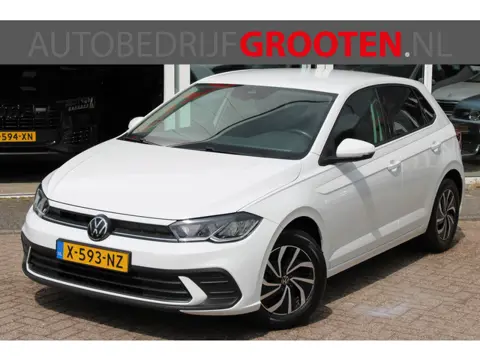 Volkswagen Polo 1.0 TSI Life (bj 2024)