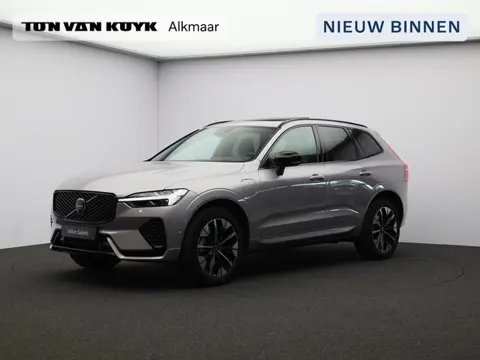 Volvo XC60 T6 350PK Plug-in hybrid AWD Plus Dark / Panoramisch Dak / Head-Up / 360gr Camera / Stuur+