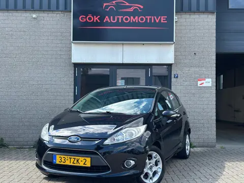 Ford Fiesta 1.25 Titanium / Voorruit Verwarming / NAP / DB Riem VV / PDC / Clima / Cruise Control