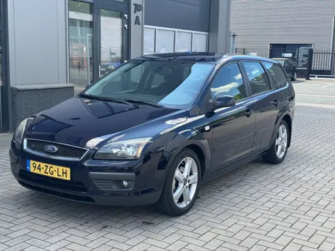Ford Focus Wagon 1.8-16V Ambiente Flexifuel