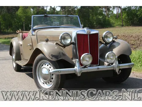 MG 1952 TD Roadster Cabrio