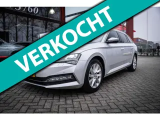 Skoda Superb Combi 1.4 TSI iV Business Edition Plus | Trekhaak | Memory stoelen | Parkeer hulp | Nav