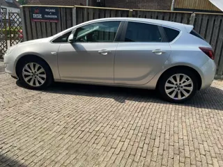 Opel Astra 1.4 Turbo Cosmo